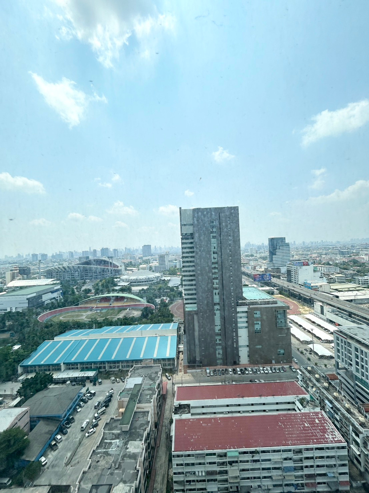 ให้เช่าคอนโดรามคำแหง หัวหมาก : 🌟 ปล่อยเช่า Supalai Veranda Ramkhamhaeng 🌟 อาคาร A ชั้น 24 วิวสวย โปร่งสบาย (30 ตร.ม.)