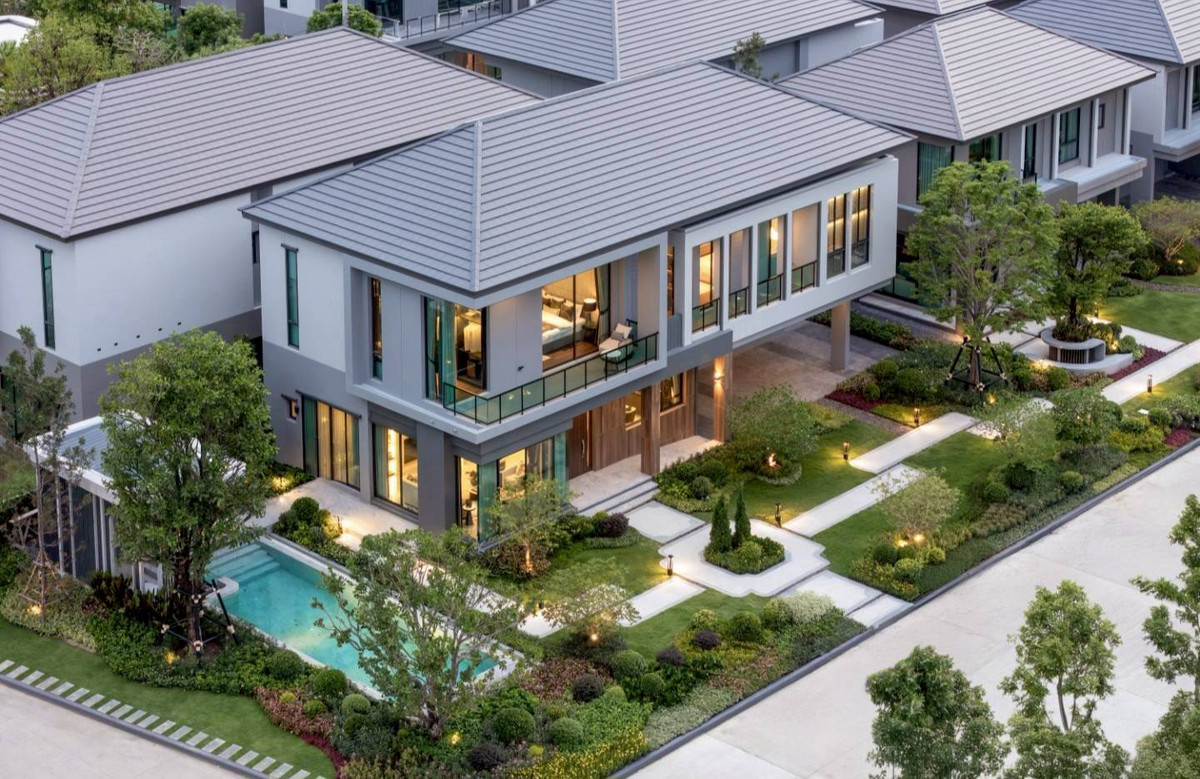 For SaleHouseRattanathibet, Sanambinna : Bangkok Boulevard Ngamwongwan Esplanade Cineplex Ngamwongwan-Khae Rai Code : H8150