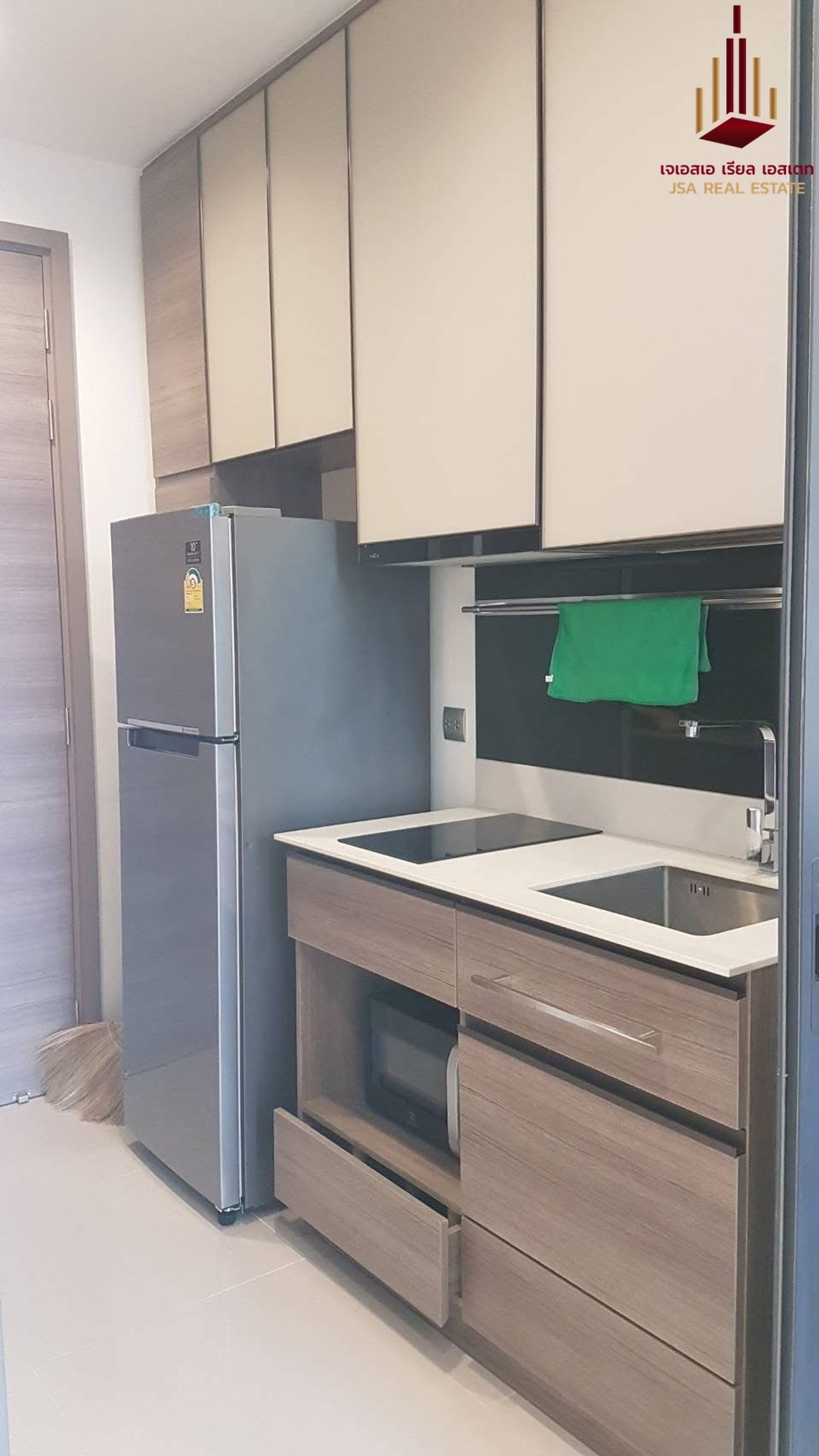 For SaleCondoSapankwai,Jatujak : ✨ For Sale: The Line Phahon-Pradipat Condo ✨ 💰 Only 4,849,000 THB