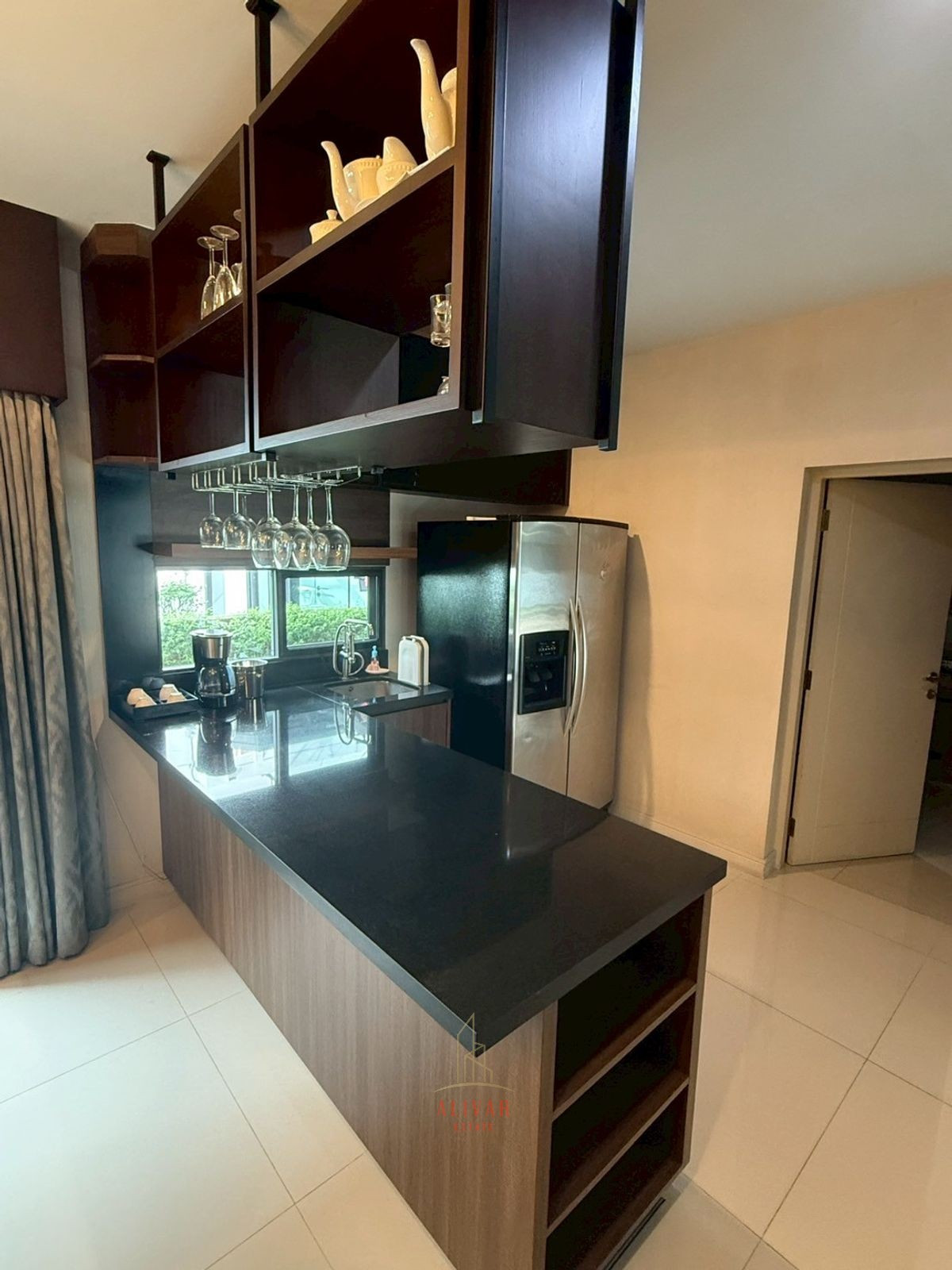 For RentHousePattanakan, Srinakarin : RH120325 For rent, 2-story detached house, corner house, 4 bedrooms at Burasiri Pattanakarn, next to club house.