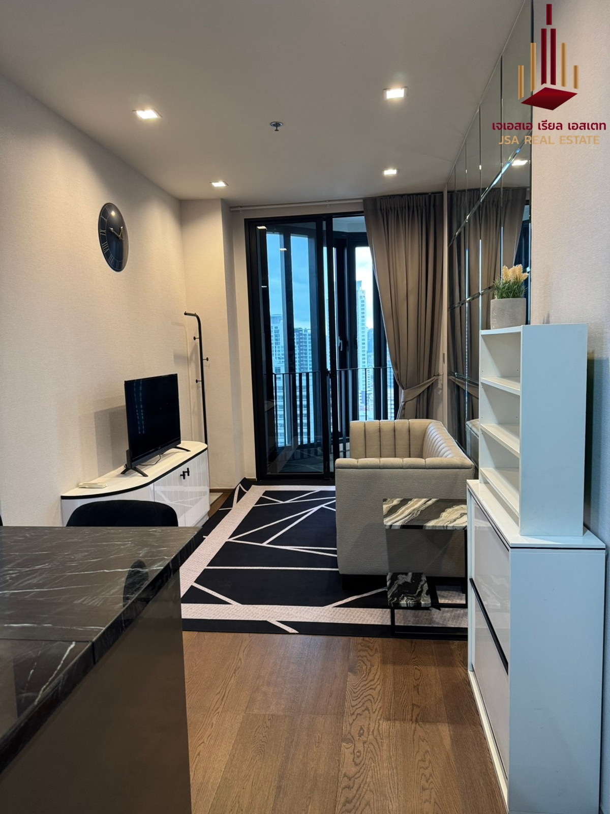 For RentCondoAri,Anusaowaree : ✨ For Rent: Ideo Q Victory Condo ✨ 💰 Only 38,000 THB/month