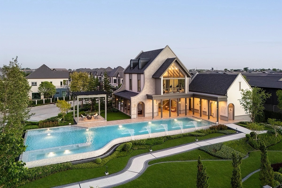 For SaleHousePathum Thani,Rangsit, Thammasat : ✨ SUPER DEAL ✨ Saransiri Rangsit 2 🏡 Large single house 💰 Starting from only 7.59 Million THB*  📞 Call now: 062-526-6590