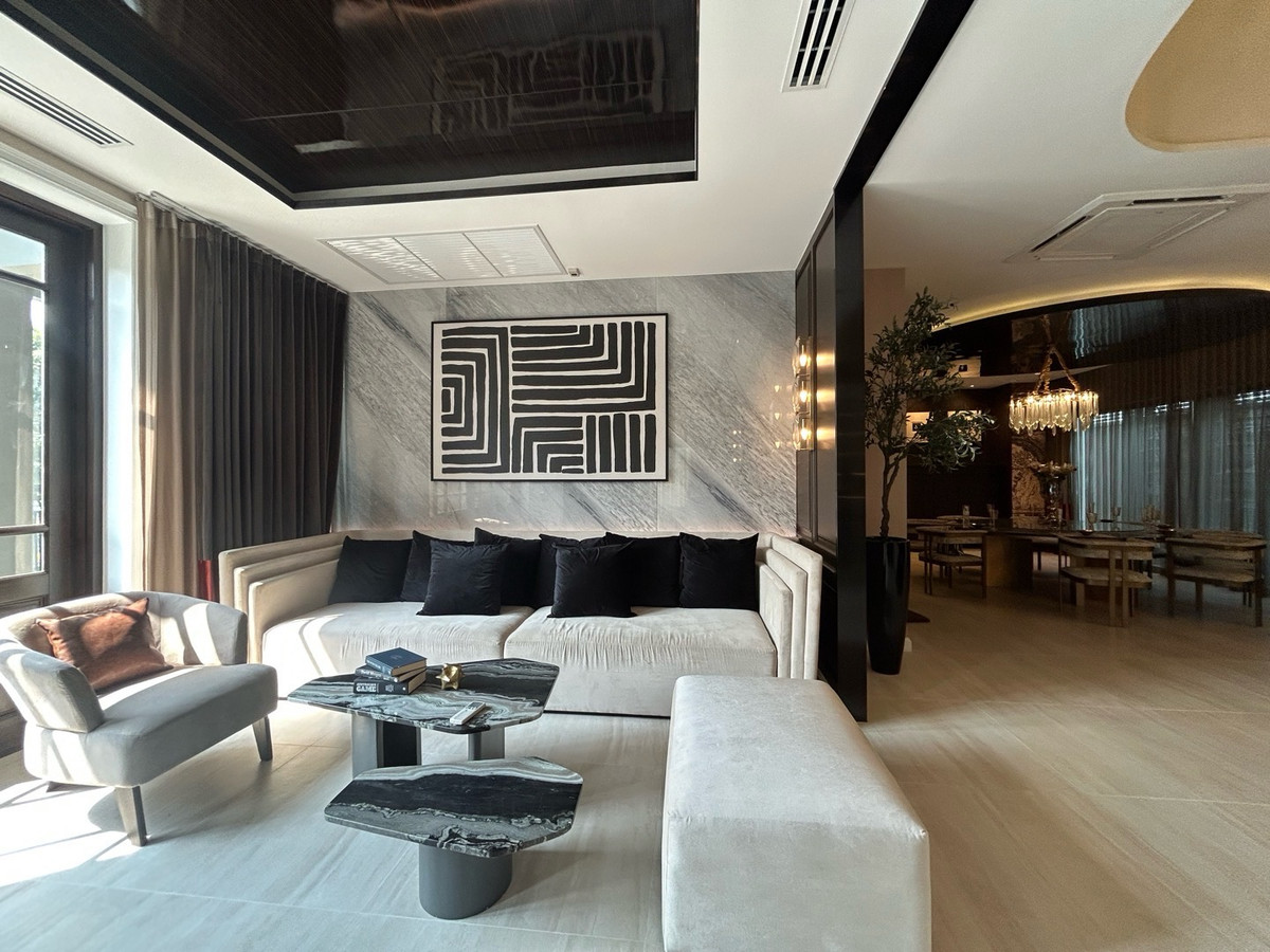 บ้านบางนา แบริ่ง ลาซาล : ให้เช่า / ขายบ้านเเกรนด์บางกอกบูเลอวาร์ด ราคาเสนอได้ค่ะ