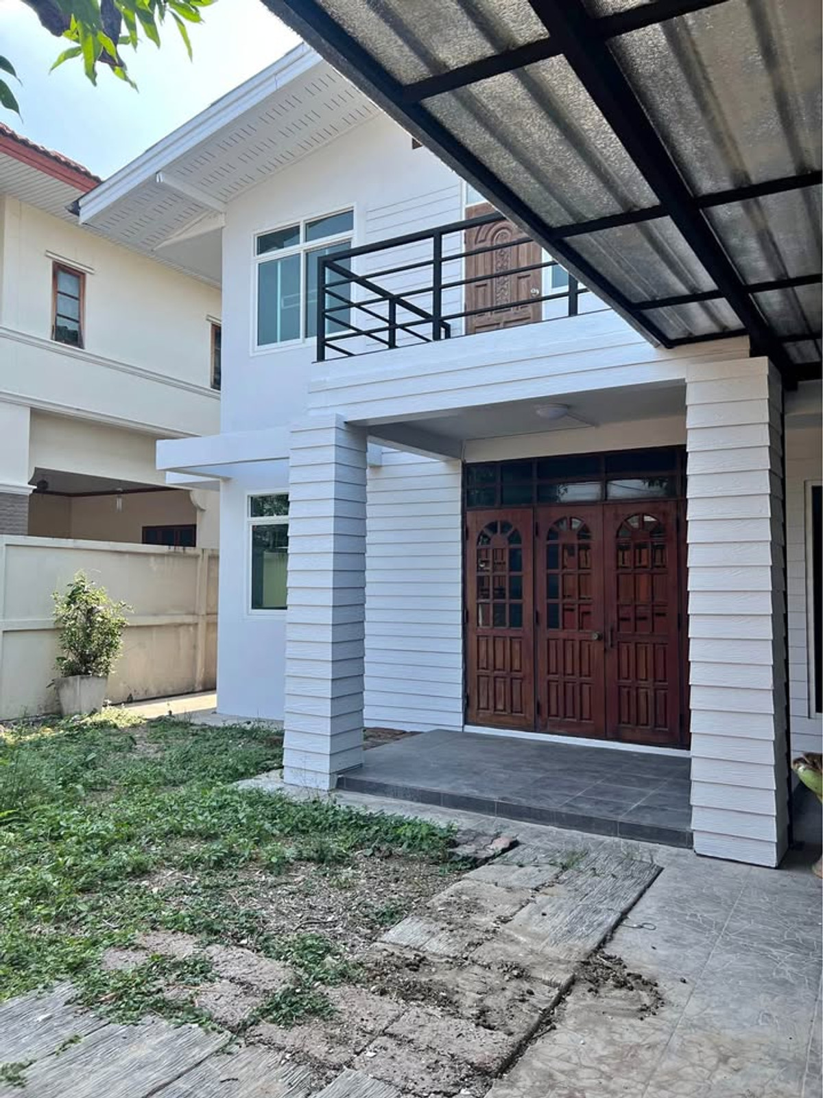 For RentHouseRama5, Ratchapruek, Bangkruai : HR3085 2-story detached house for rent, Soi Tiwanon 22, near the Pink Line, Khae Rai Station. suitable for living