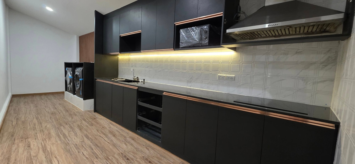 For RentHousePattaya, Bangsaen, Chonburi : House with land Soi Sukhumvit - Pattaya 15 - 17 / 3 bedrooms (for rent), House & Land Soi Sukhumvit - Pattaya 15 - 17 / 3 Bedrooms (FOR RENT) BEWN006