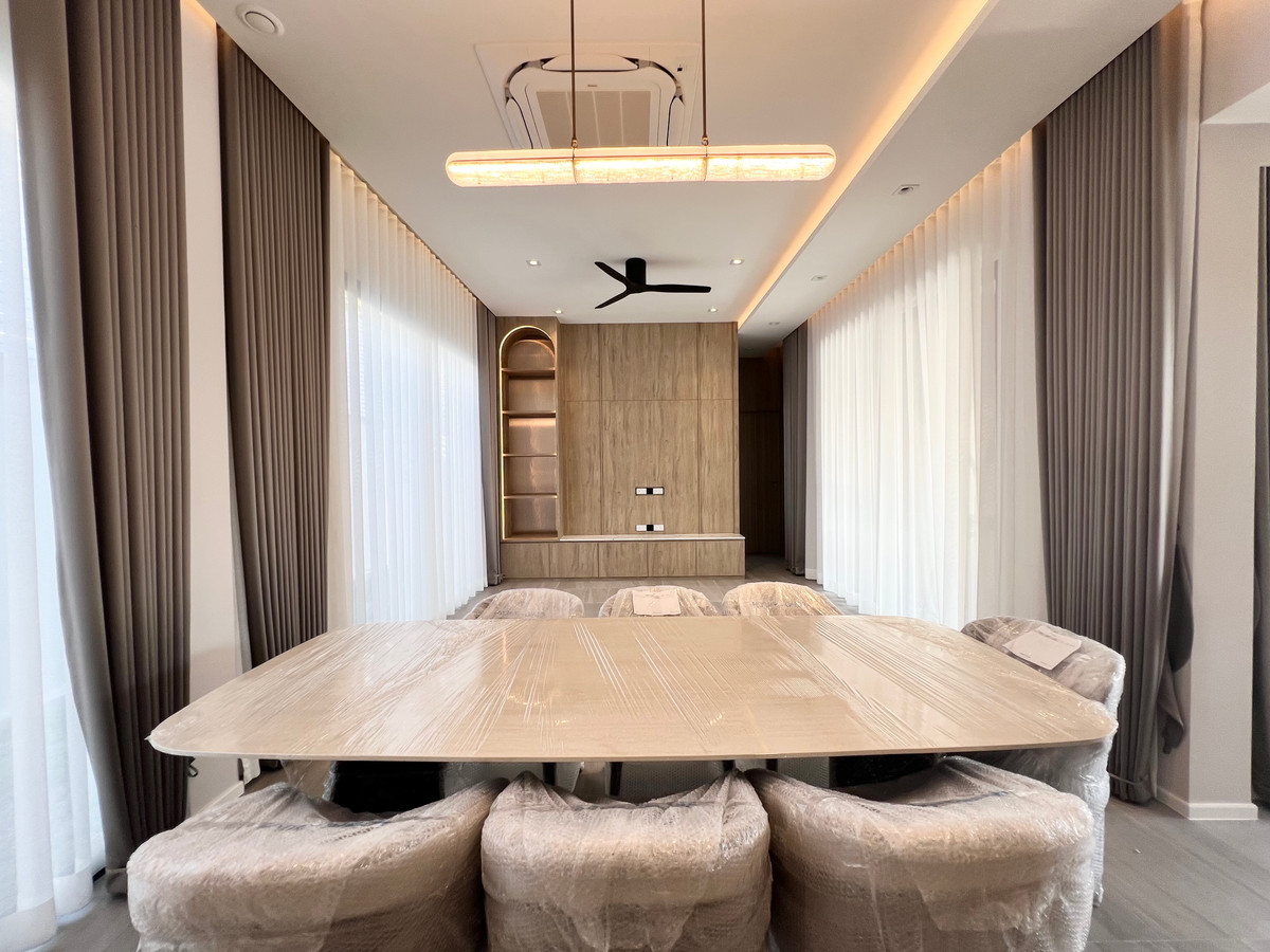 For RentHousePattanakan, Srinakarin : For rent: Single house, Noble Norse, Krungthep Kreetha, 4 bedrooms, garden view, fully furnished.