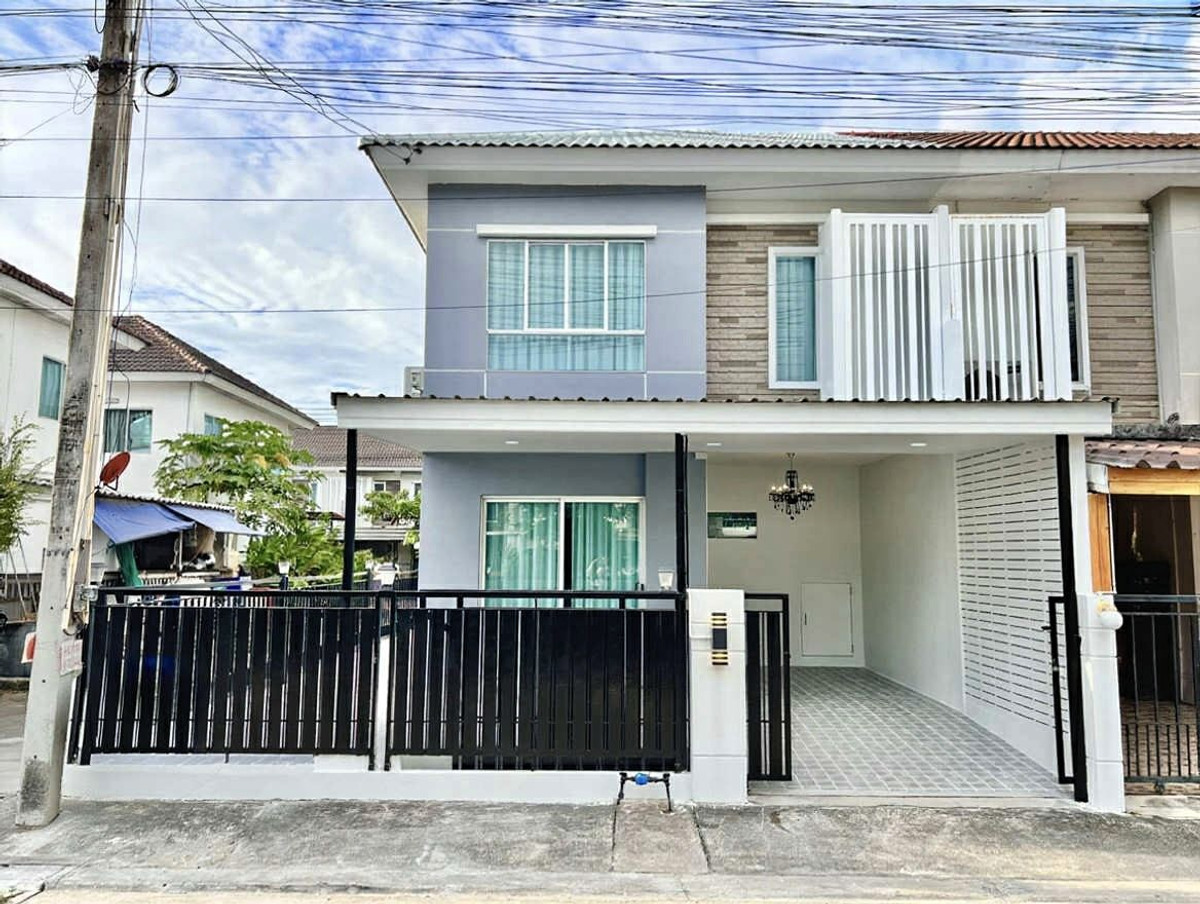 For SaleTownhome : รีโนเวทใหม่เอี่ยม ✨ พฤกษาวิลล์ 71/1 แหลมฉบัง - บางละมุง / 3 ห้องนอน (ขาย), Pruksa Ville 71/1 Laem Chabang - Bang Lamung / 3 Bedrooms (FOR SALE) BEWN016