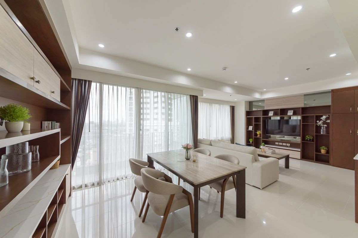 For SaleCondoSukhumvit, Asoke, Thonglor : Condo for sale, large room, in the heart of Sukhumvit 24