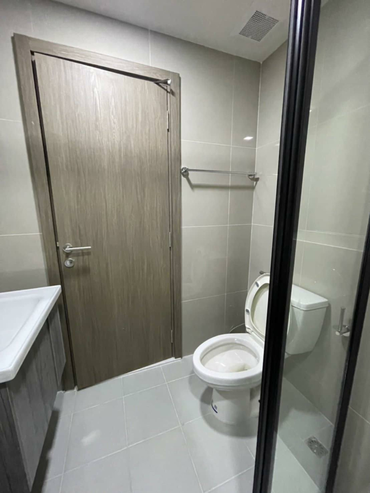 ให้เช่าคอนโดบางนา แบริ่ง ลาซาล : PFD-07628 ให้เช่าคอนโด เดอะ มูฟ บางนา ( The MUVE Bangna ) นัดชมห้อง ■ line : @propertyfinder