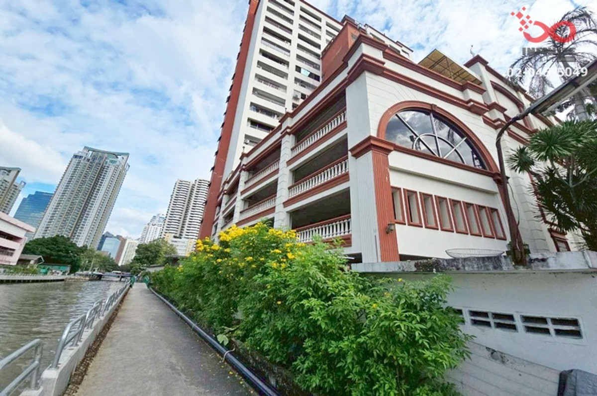 ขายคอนโดสุขุมวิท อโศก ทองหล่อ : ขายคอนโด 31ตรม.ชั้น20 เฟิร์ส ทาวเวอร์ สุขุมวิท 1  ใกล้ BTS/ทางด่วน