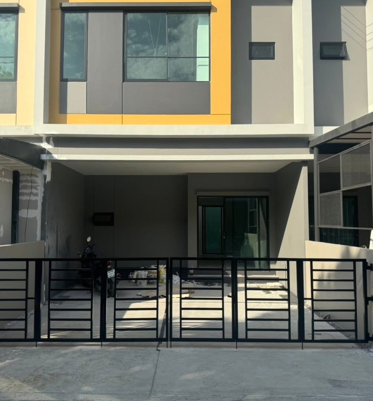 ให้เช่าทาวน์โฮมนวมินทร์ รามอินทรา : ให้เช่าทาวน์โฮม สิริเพลส พหลโยธิน 52 บ้านตัวอย่าง ใกล้ BTS สะพานใหม่ 