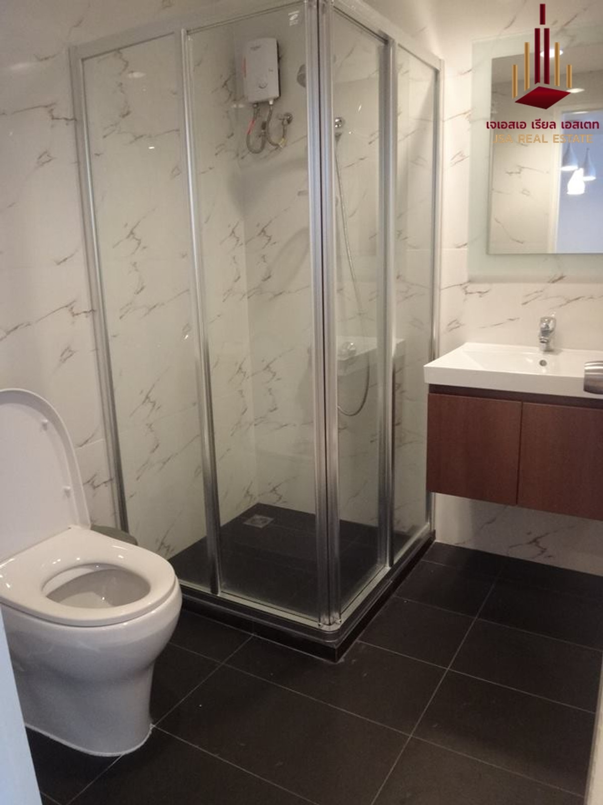 For RentCondoSilom, Saladaeng, Bangrak : ✨ For Rent: Silom Terrace Condo ✨ 💰 Only 50,000 THB/month