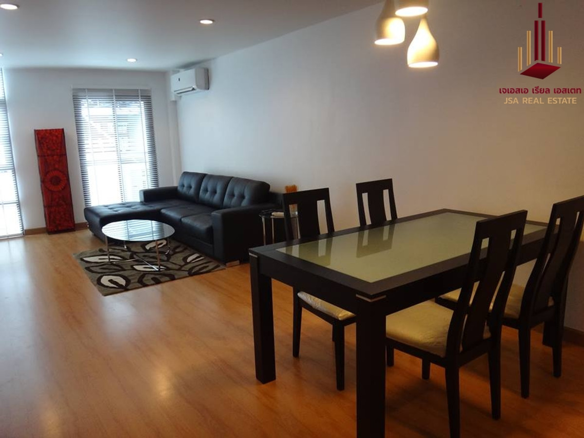 For RentCondoSilom, Saladaeng, Bangrak : ✨ For Rent: Silom Terrace Condo ✨ 💰 Only 50,000 THB/month