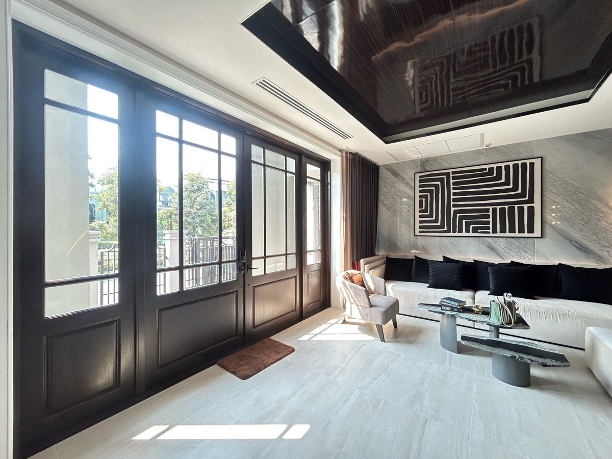 บ้านบางนา แบริ่ง ลาซาล : ให้เช่า / ขายบ้านเเกรนด์บางกอกบูเลอวาร์ด ราคาเสนอได้ค่ะ