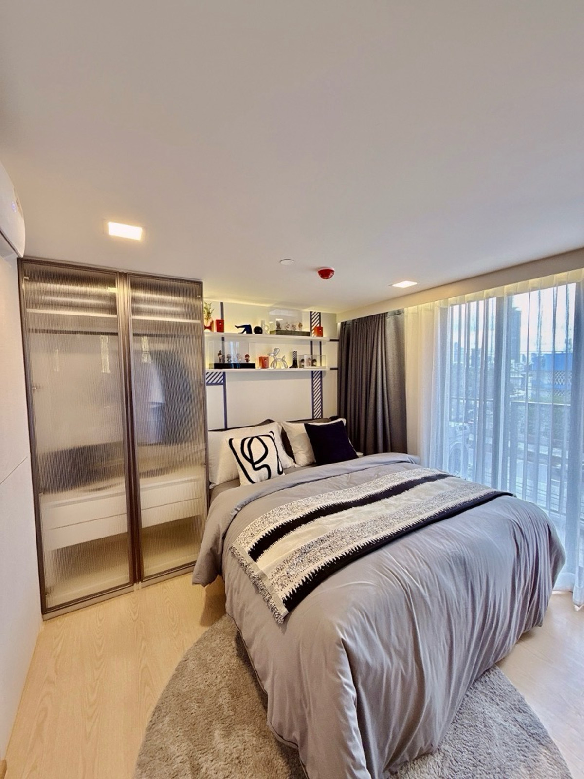 ขายคอนโดพระราม 9 เพชรบุรีตัดใหม่ RCA : 𝐓𝐇𝐄 𝐁𝐀𝐒𝐄 𝐔𝐑𝐁𝐀𝐍 𝐑𝐀𝐌𝐀𝟗 𝐅𝐫𝐞𝐞 ทุกค่าใช่จ่าย ฟรีเงินดาวน์ 𝐎 บาท ผ่อนสบายๆ 𝟖,𝟗𝟎𝟎/เดือน ราคาดีที่สุด 