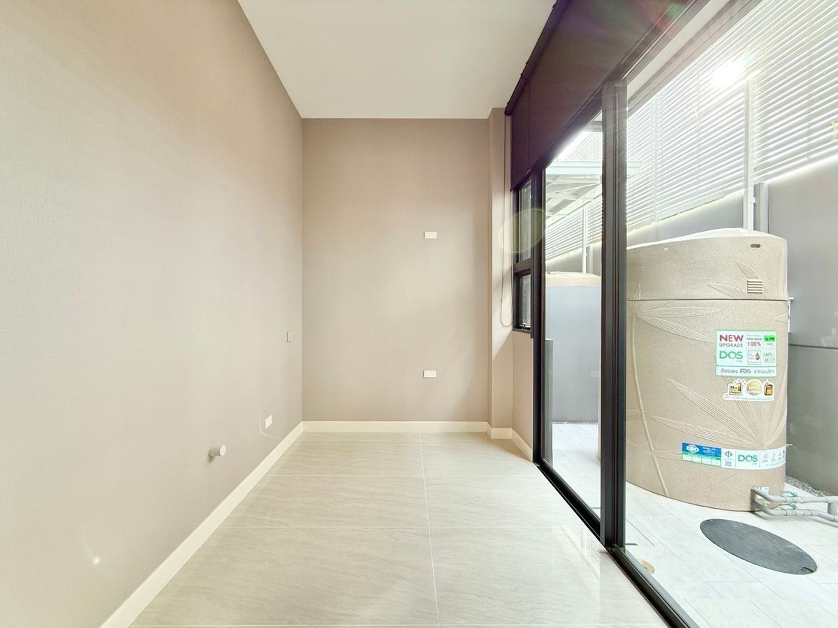 ขายบ้านเลียบทางด่วนรามอินทรา : ⭐️⭐️⭐️⭐️HOT DEAL ขายบ้าน The Honer Yothinpattana ขนาด 445 Sq.m 4 bed 3 bath เพียง 38.5 MB