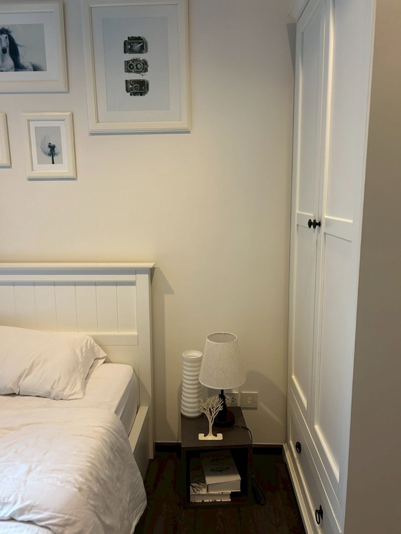 For RentCondoSukhumvit, Asoke, Thonglor : 🔥For urgent rent🔥 Edge Sukhumvit 23, spacious room, beautiful view, fully furnished, ready to move in, near BTS Asoke and MRT Sukhumvit.