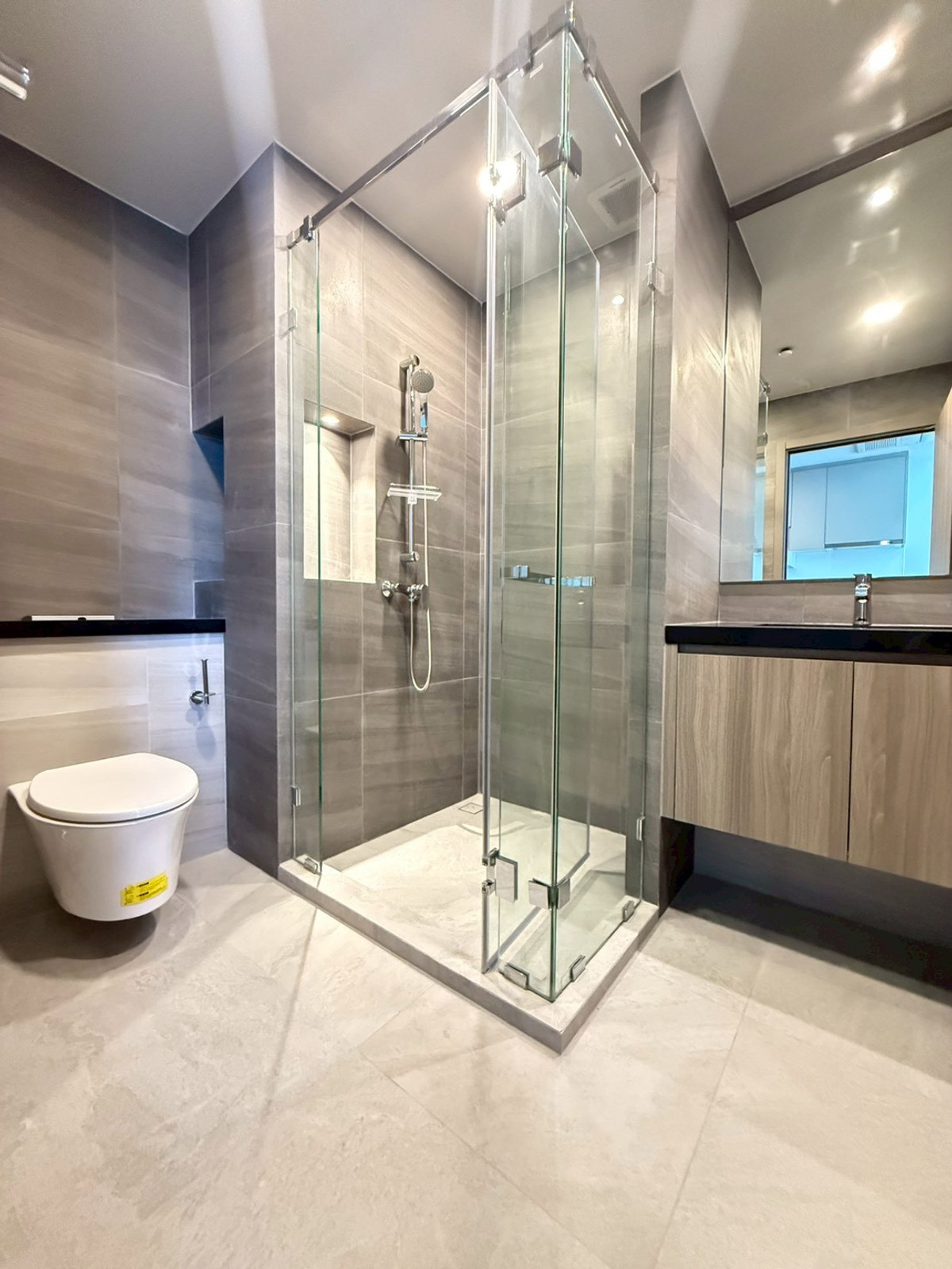 For RentCondoBangna, Bearing, Lasalle : Condo for rent Whizdom The Forestias (Bangna Km. 7) “New room, first hand“ 1 bedroom, loft