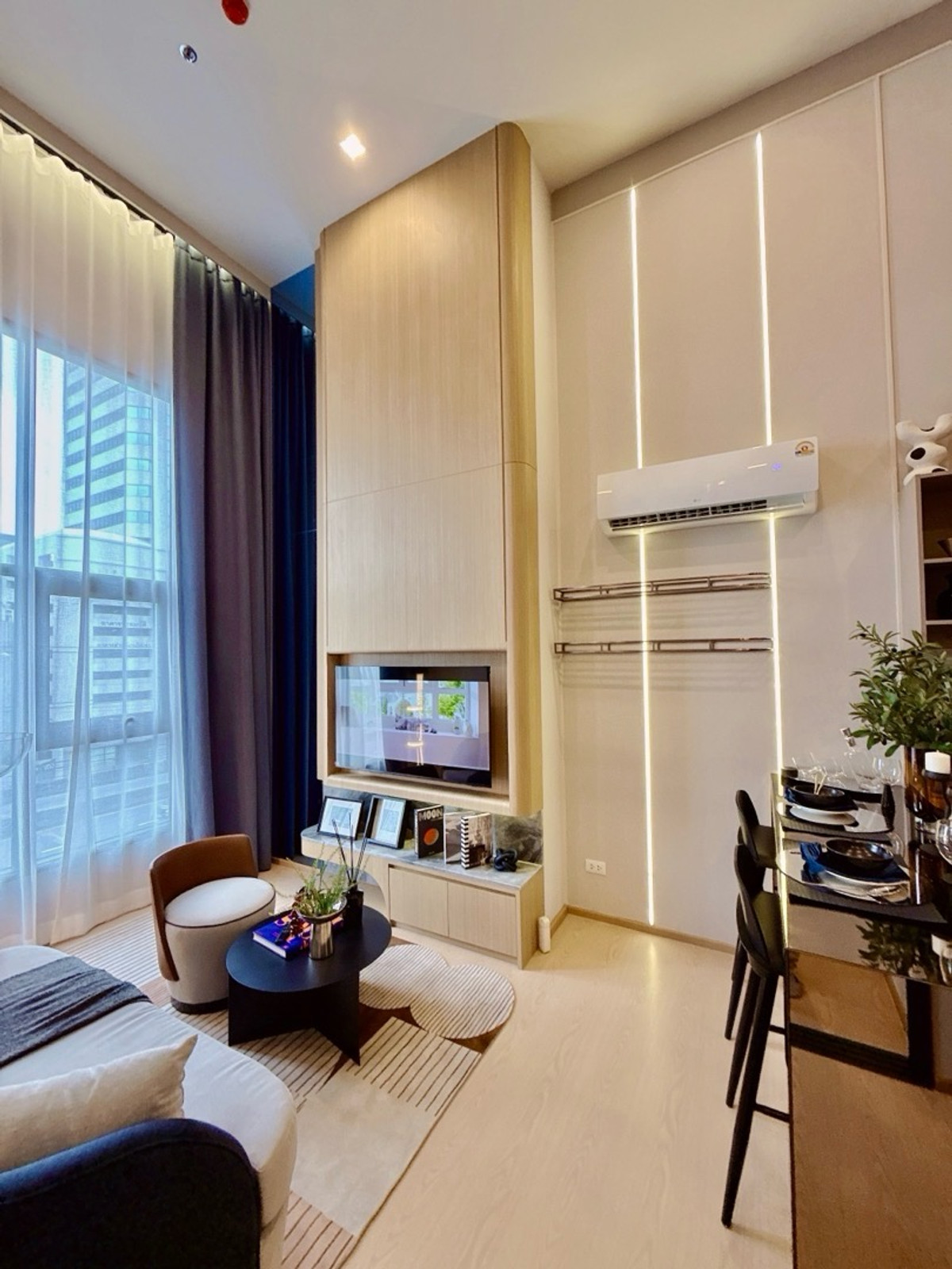 ขายคอนโดพระราม 9 เพชรบุรีตัดใหม่ RCA : 𝐓𝐇𝐄 𝐁𝐀𝐒𝐄 𝐔𝐑𝐁𝐀𝐍 𝐑𝐀𝐌𝐀𝟗 𝐅𝐫𝐞𝐞 ทุกค่าใช่จ่าย ฟรีเงินดาวน์ 𝐎 บาท ผ่อนสบายๆ 𝟖,𝟗𝟎𝟎/เดือน ราคาดีที่สุด 