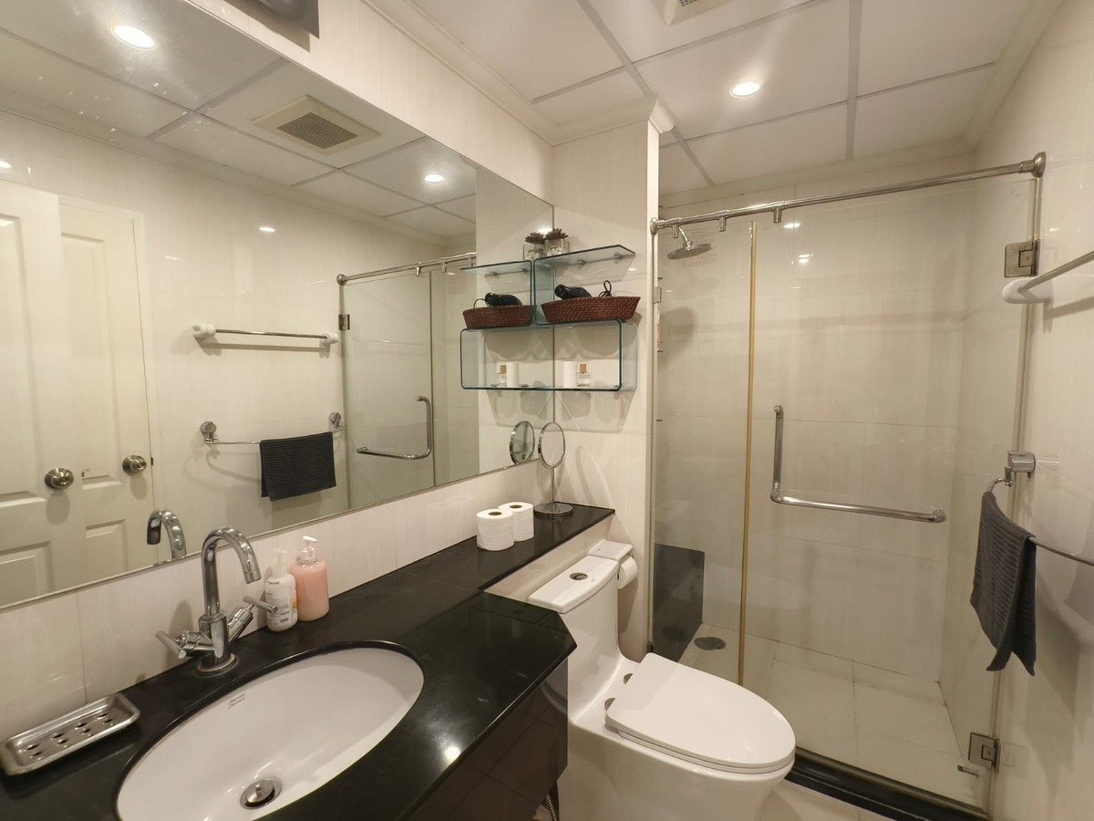 For RentCondoSukhumvit, Asoke, Thonglor : !! Beautiful room for rent, Condo Supalai Premier Place Asoke, near MRT Phetchaburi.