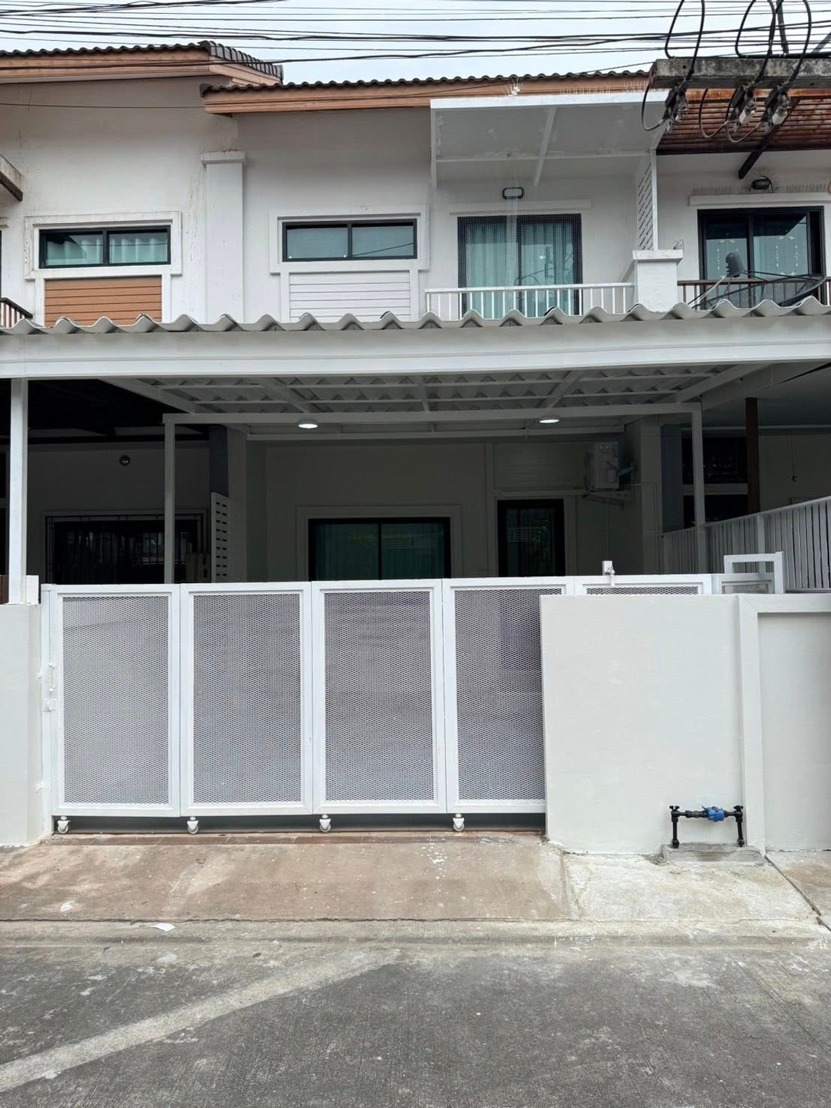 For SaleTownhomePattaya, Bangsaen, Chonburi : Uraiwan Park View / 2 Bedrooms (For Sale), Uraiwan Park View / 2 Bedrooms (FOR SALE) BEWN011