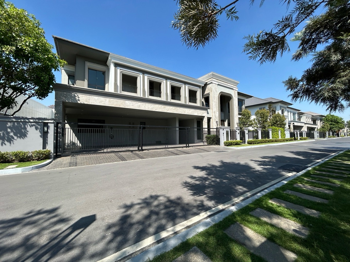 HouseBangna, Bearing, Lasalle : For rent: Grand Bangkok Boulevard House.