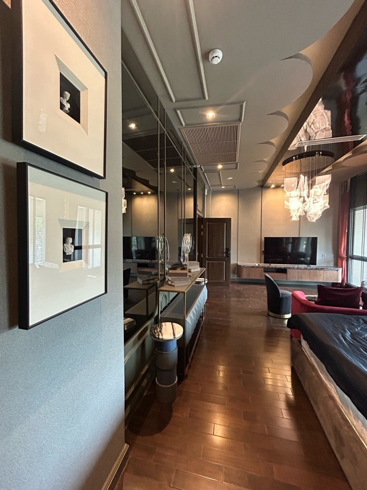 บ้านบางนา แบริ่ง ลาซาล : ให้เช่า / ขายบ้านเเกรนด์บางกอกบูเลอวาร์ด ราคาเสนอได้ค่ะ