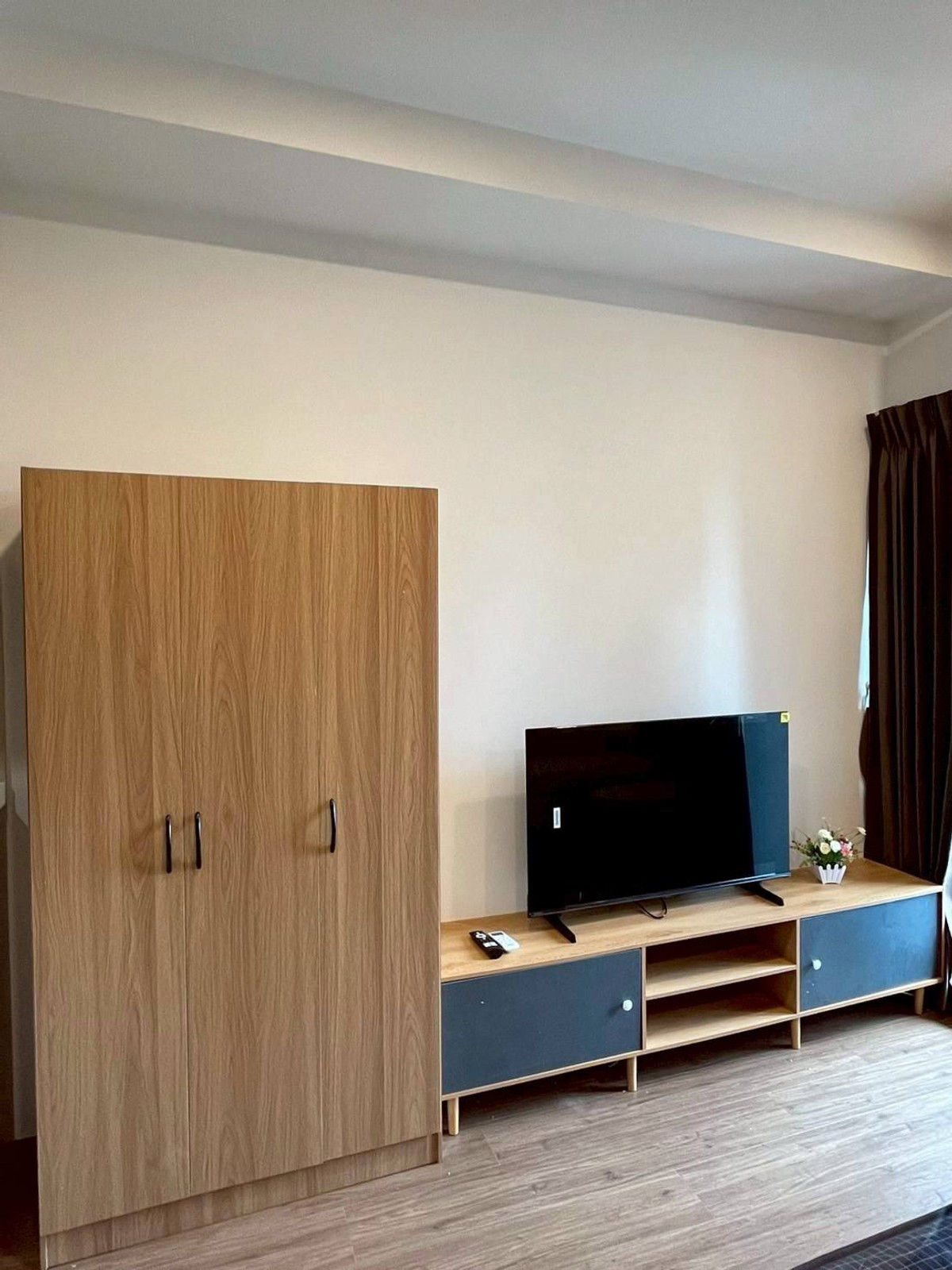 For RentCondoRamkhamhaeng, Hua Mak : For rent ✨ The Livin Ramkhamhaeng ✨ near MRT Interchange Lamsalee, fully furnished and equipped with appliances