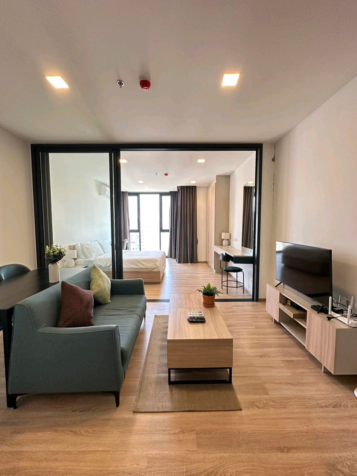 For RentCondoRatchathewi,Phayathai : 🔴22,000฿🔴 𝗫𝗧 𝗣𝗮𝘆𝗮𝘁𝗵𝗮𝗶┃ XT Phayathai ✅ near BTS Phayathai. Happy to serve. If interested, talk to 𝙇𝙄𝙉𝙀. (Responds very quickly):​📱 Property code​ 6901-1204📱: Line ID:@bbcondo88