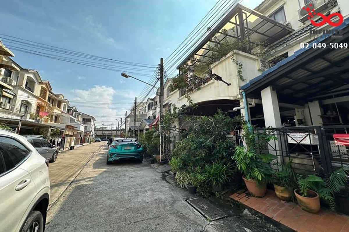 ขายทาวน์โฮมรามคำแหง หัวหมาก : ขายทาวน์โฮม 3ชั้น 20ตรว. บ้านกลางเมือง พระราม9 ใกล้ทางด่วนศรีรัช