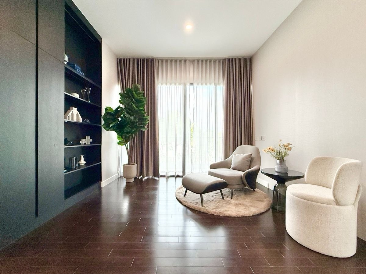 ขายบ้านเลียบทางด่วนรามอินทรา : ⭐️⭐️⭐️⭐️HOT DEAL ขายบ้าน The Honer Yothinpattana ขนาด 445 Sq.m 4 bed 3 bath เพียง 38.5 MB