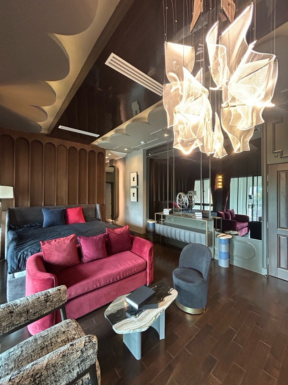 บ้านบางนา แบริ่ง ลาซาล : ให้เช่า / ขายบ้านเเกรนด์บางกอกบูเลอวาร์ด ราคาเสนอได้ค่ะ