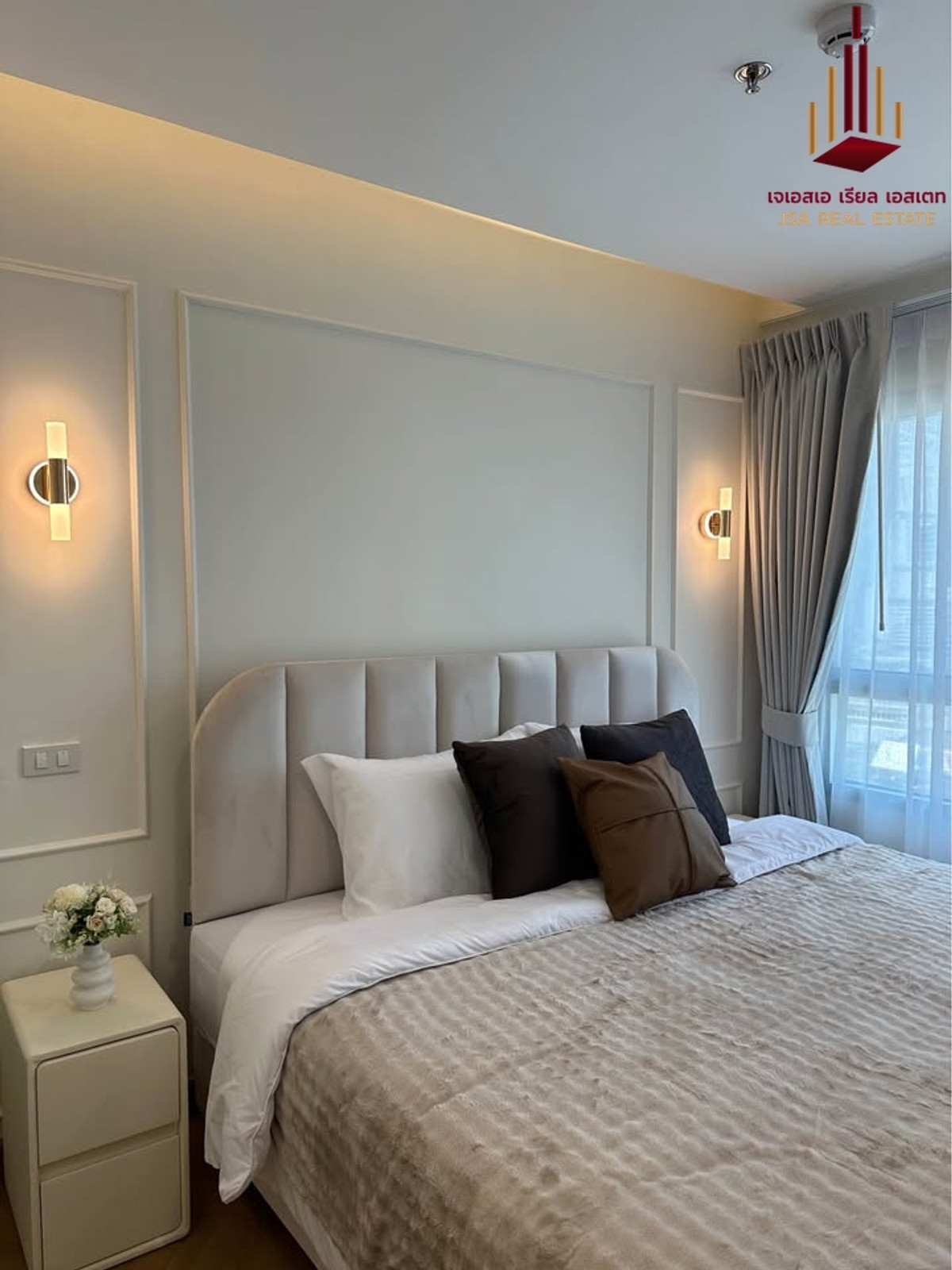 ให้เช่าคอนโดพระราม 9 เพชรบุรีตัดใหม่ RCA : ✨ For Rent: Lumpini Place Rama 9 - Ratchada Condo ✨  💰 Only 13,000 THB/month