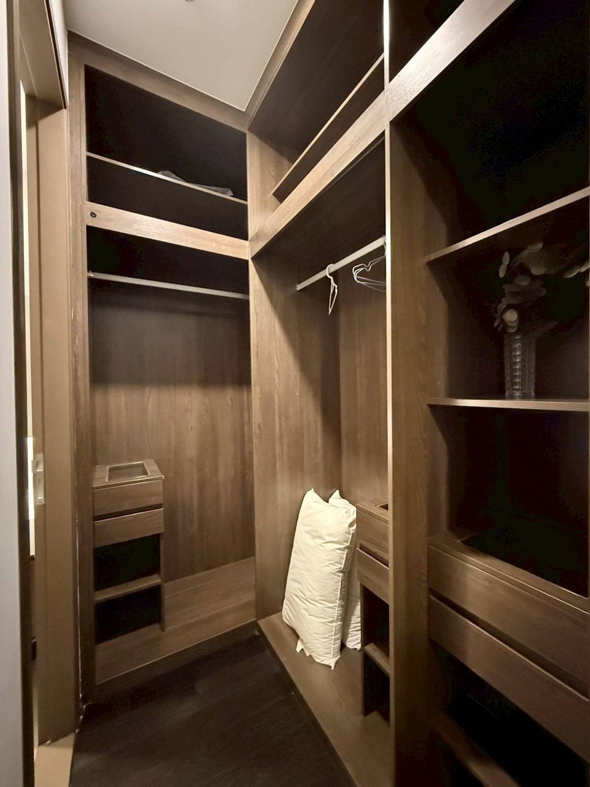 ให้เช่าคอนโดสุขุมวิท อโศก ทองหล่อ : ✨ Special Price ✨ให้เช่าคอนโด Park Origin Thonglor 1 Bed 1 Bath 💛