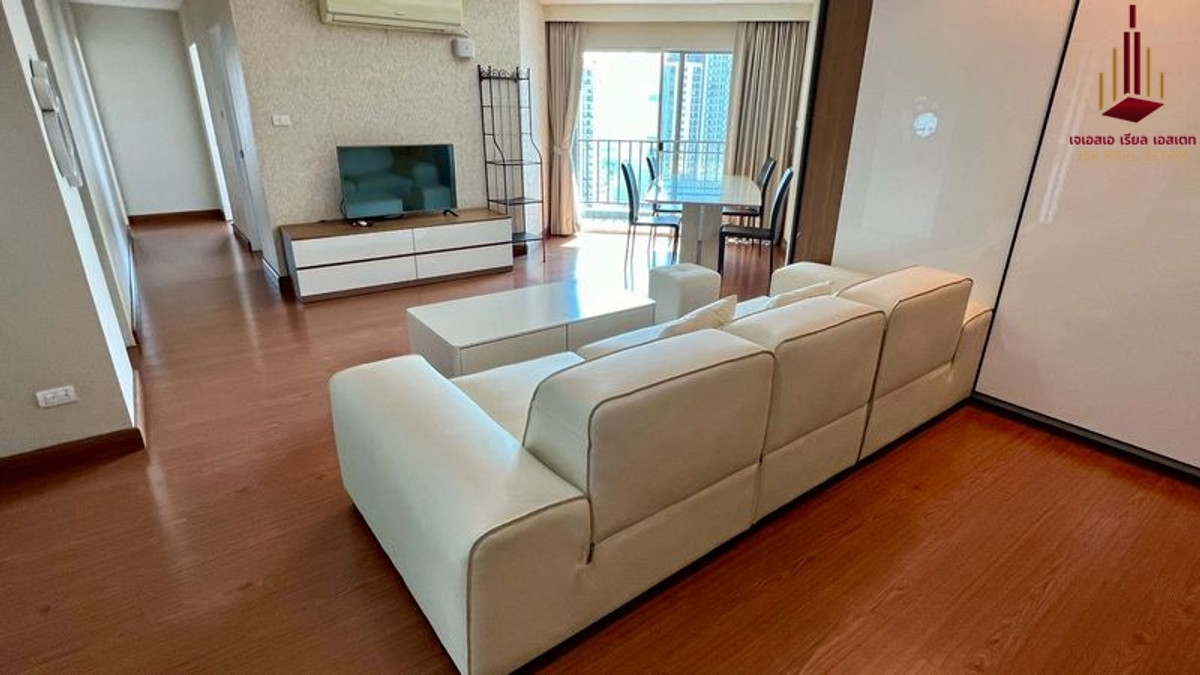 For SaleCondoRama9, Petchburi, RCA : ✨ For Sale: Condo Belle Grand Rama 9✨ Large room, near MRT Rama 9.