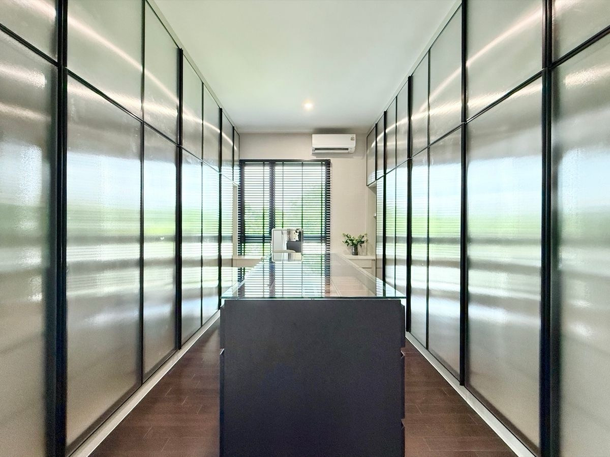 ขายบ้านเลียบทางด่วนรามอินทรา : ⭐️⭐️⭐️⭐️HOT DEAL ขายบ้าน The Honer Yothinpattana ขนาด 445 Sq.m 4 bed 3 bath เพียง 38.5 MB