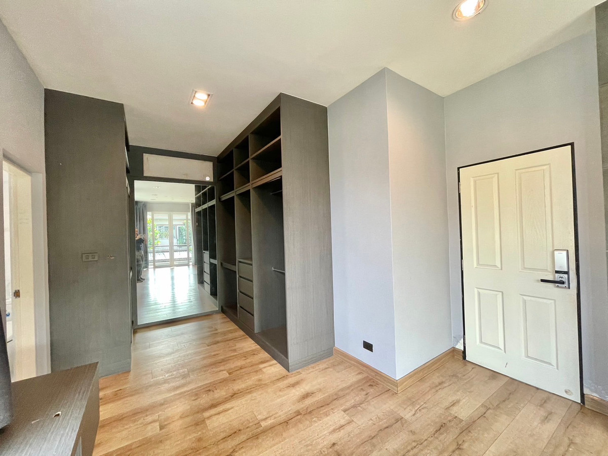 For SaleHouseBang kae, Phetkasem : Corner house, 86 sq m, 3 bedrooms, 3 bathrooms, 2-story detached house, The City Ratchaphruek, Charan 13.