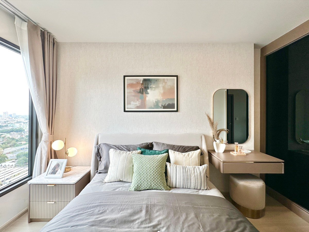 ขายคอนโดลาดพร้าว เซ็นทรัลลาดพร้าว : 🎁 ดีลดีสิ้นปี! คอนโดใหม่ ในราคาดีที่สุด!  ฟรี! ค่าโอน+ส่วนกลาง 1 ปี!