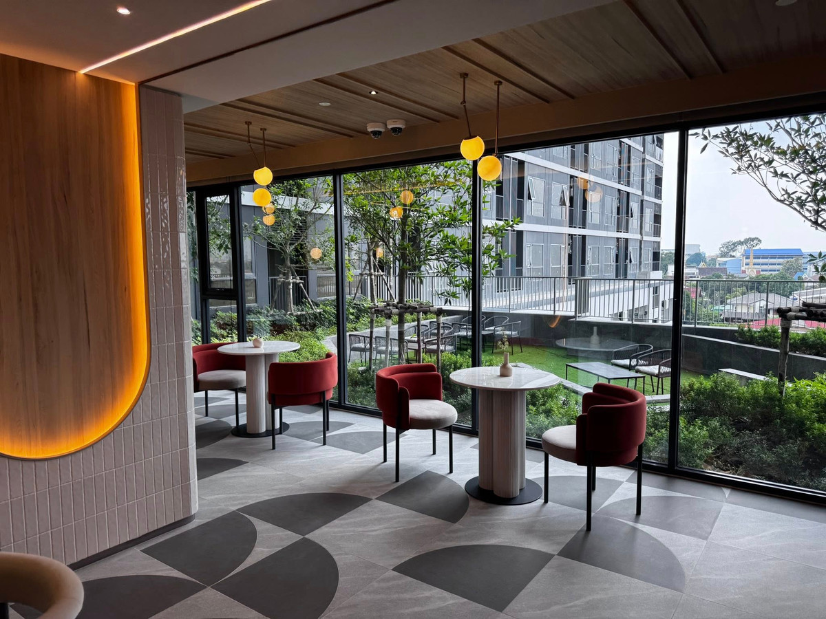 ขายคอนโดปิ่นเกล้า จรัญสนิทวงศ์ : ราคาดีที่สุด 𝐂𝐡𝐚𝐩𝐭𝐞𝐫 วัน สปาร์ค จรัญ⭐️ 𝟮 ห้องนอนใหญ่ 𝟓𝟓 ตรม.เลือกห้องสวยก่อนใคร พร้อมรับโปรโมชั่นสุด 𝐄𝐱𝐜𝐥𝐮𝐬𝐢𝐯𝐞 ล็อกให้ทุกดีลโทร📱𝟬𝟵𝟮-𝟴𝟬𝟴-𝟴𝟴𝟵𝟵