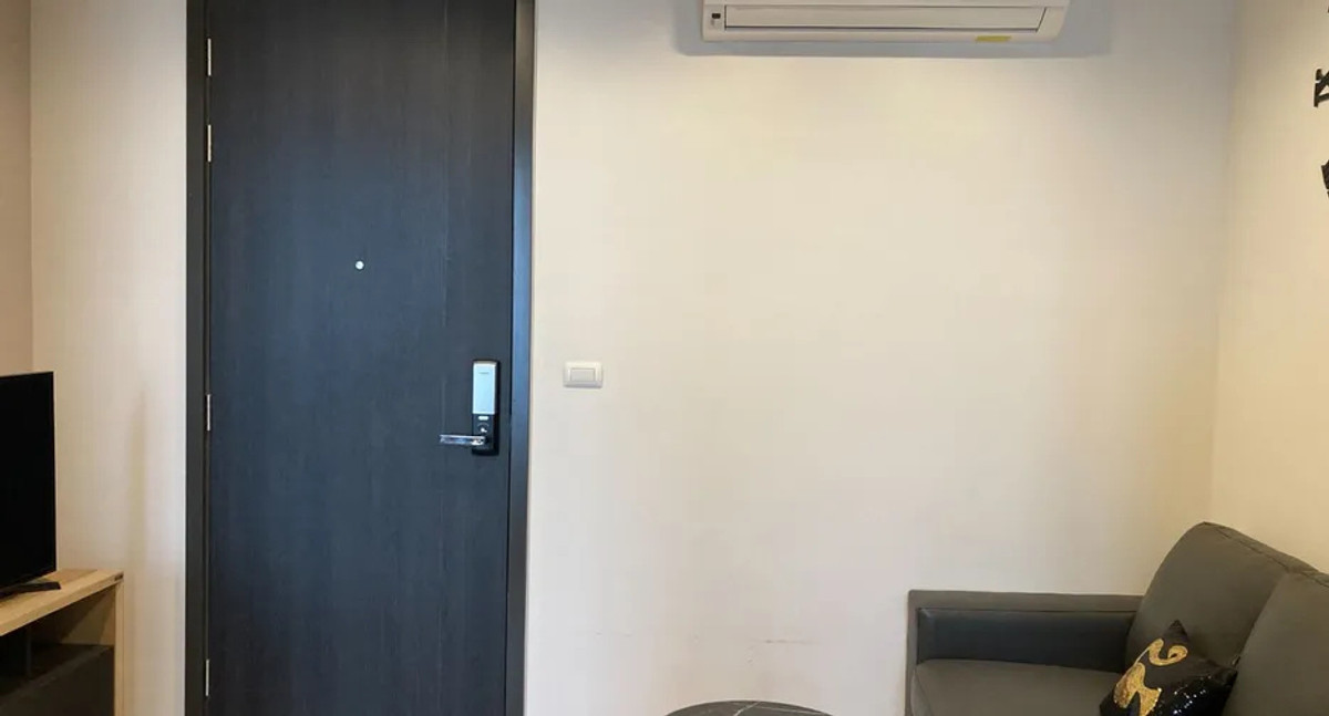 ขายคอนโดพระราม 9 เพชรบุรีตัดใหม่ RCA : ขายด่วน 1 นอน ชั้น 34 วิวเมือง ราคาต่ำกว่าประเมิน