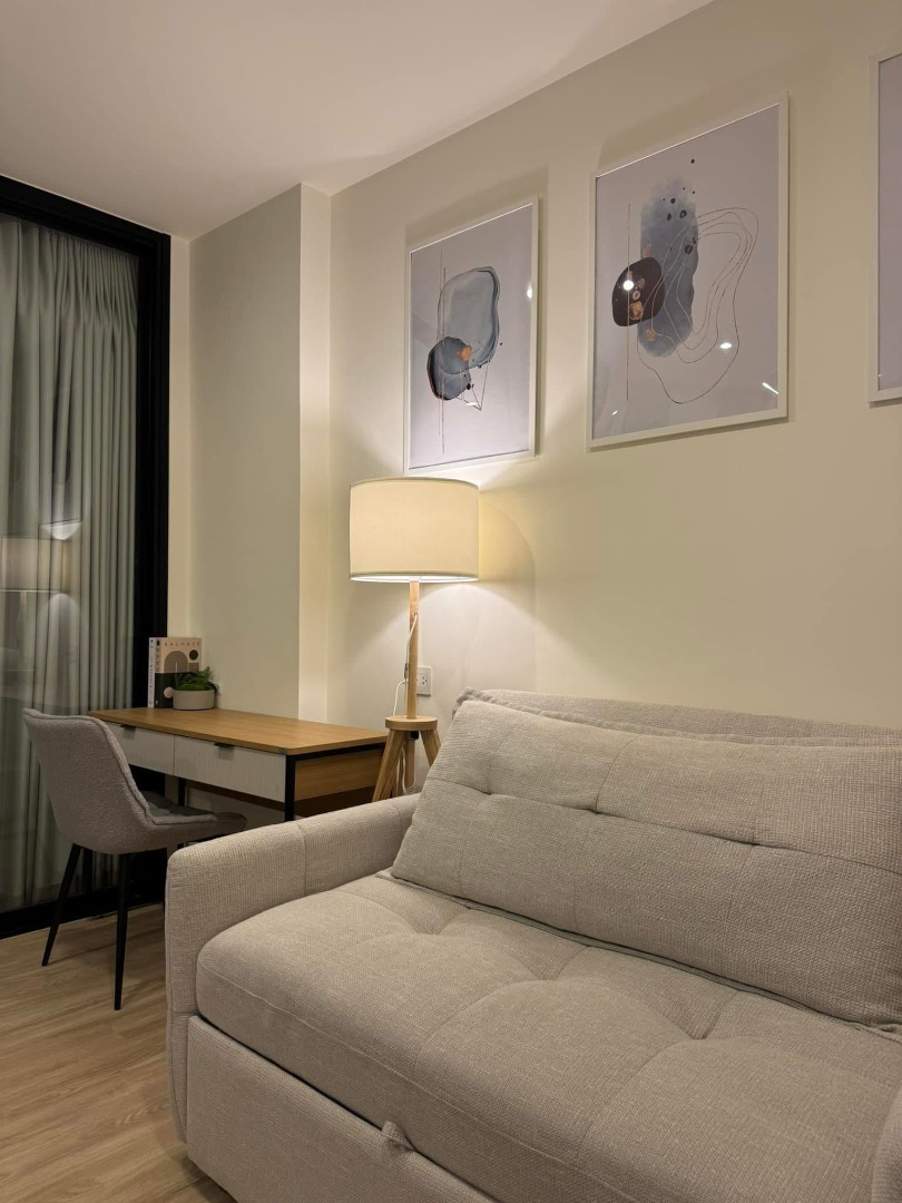 For RentCondoRama9, Petchburi, RCA : 🔥For Rent Now🔥 Life Asoke, East-facing, unobstructed view, quiet, no buildings blocking the view, fully furnished, ready to move in, near MRT Phetchaburi.