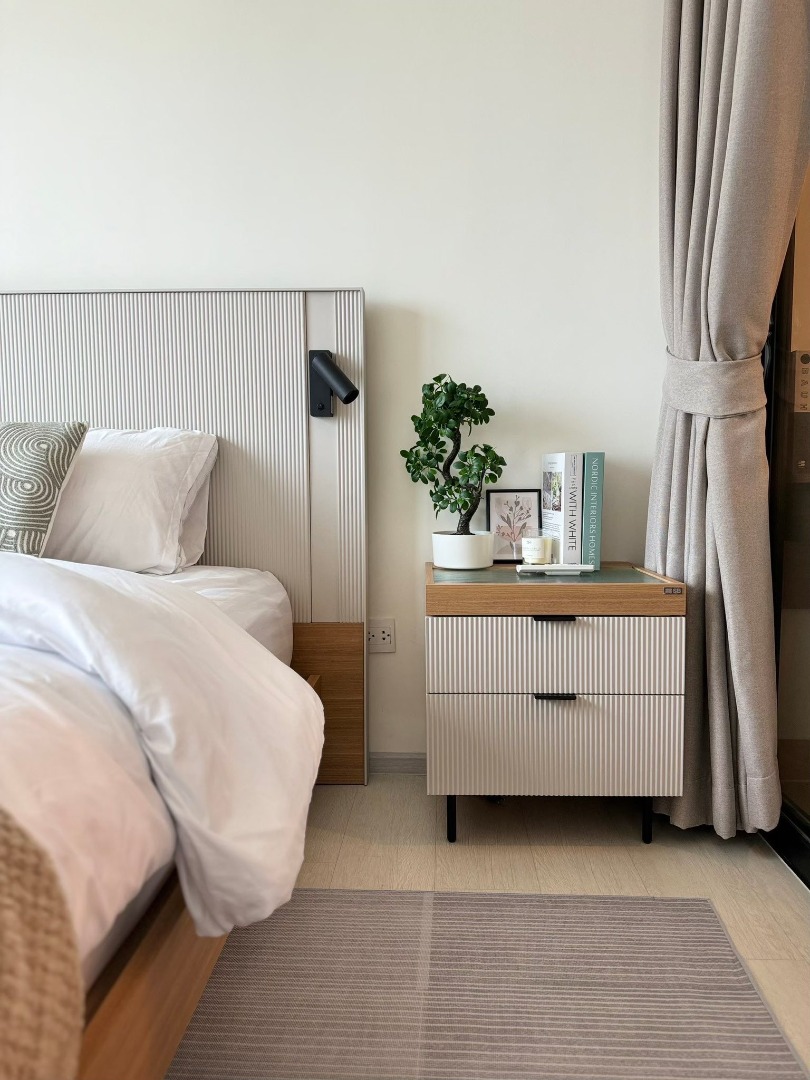 For RentCondoRama9, Petchburi, RCA : 🔥For Rent Now🔥 Life Asoke, East-facing, unobstructed view, quiet, no buildings blocking the view, fully furnished, ready to move in, near MRT Phetchaburi.