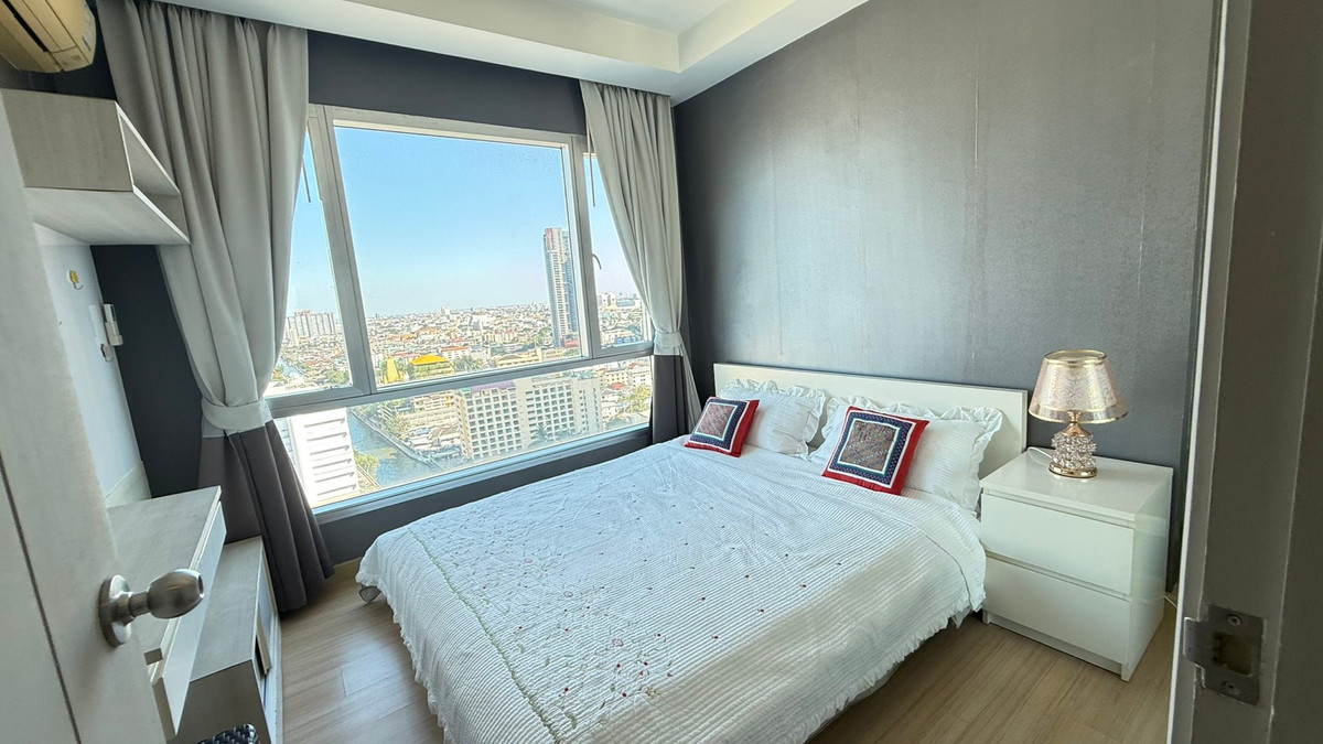 ให้เช่าคอนโดพระราม 9 เพชรบุรีตัดใหม่ RCA : **ให้เช่าด่วน! พร้อมเข้าอยู่ — คอนโด ทรู ทองหล่อ ชั้น 22 | 31 ตร.ม. | 1 นอน 1 น้ำ | เฟอร์นิเจอร์–เครื่องใช้ไฟฟ้าครบ** ใกล้โรงพยาบาลกรุงเทพ ใกล้ Bts สถานีทองหล่อ ติดถนนทองหล่อ