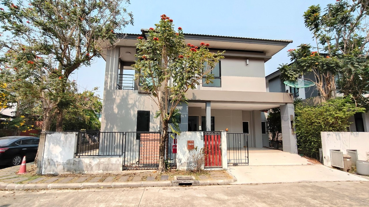 For RentHouseRama 2, Bang Khun Thian : ✨🏡 Single house for rent, corner house, Zerene Rama 2 - Tha Kham, beautiful big house, south facing, good wind, comfortable living, lots of space around the house! Fully furnished • Complete air conditioning • Parking for 2 cars