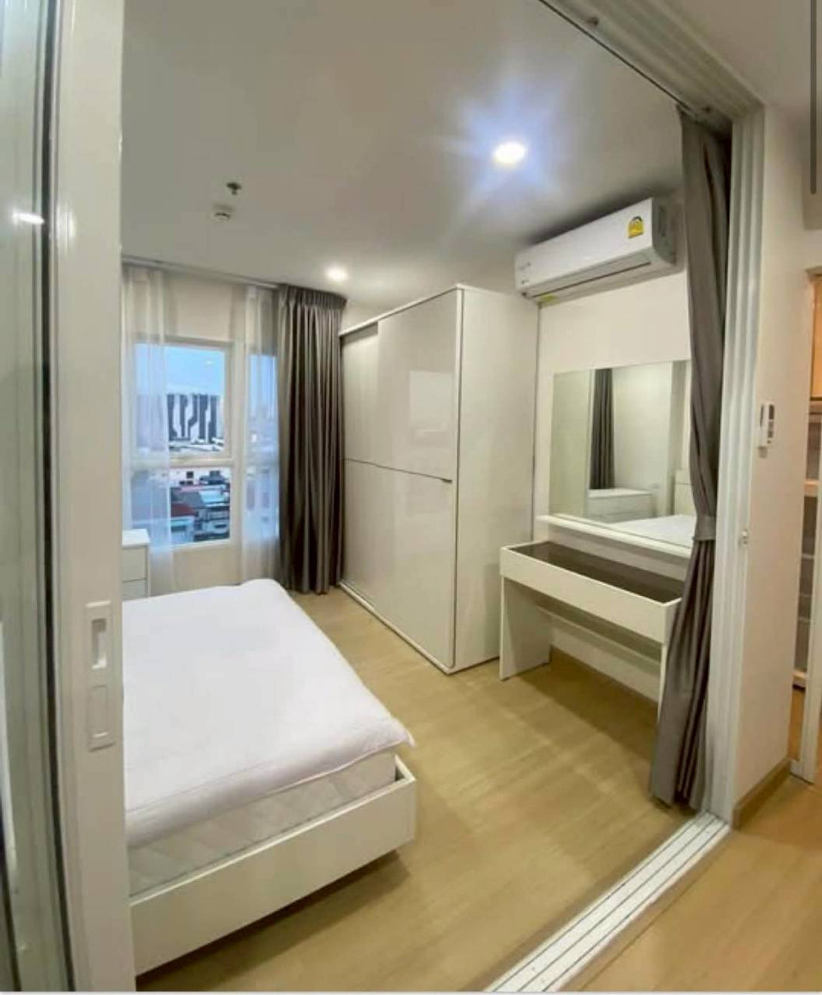 For RentCondoRamkhamhaeng, Hua Mak : ✅ SVR353 ✅ Line : @p2nproperty