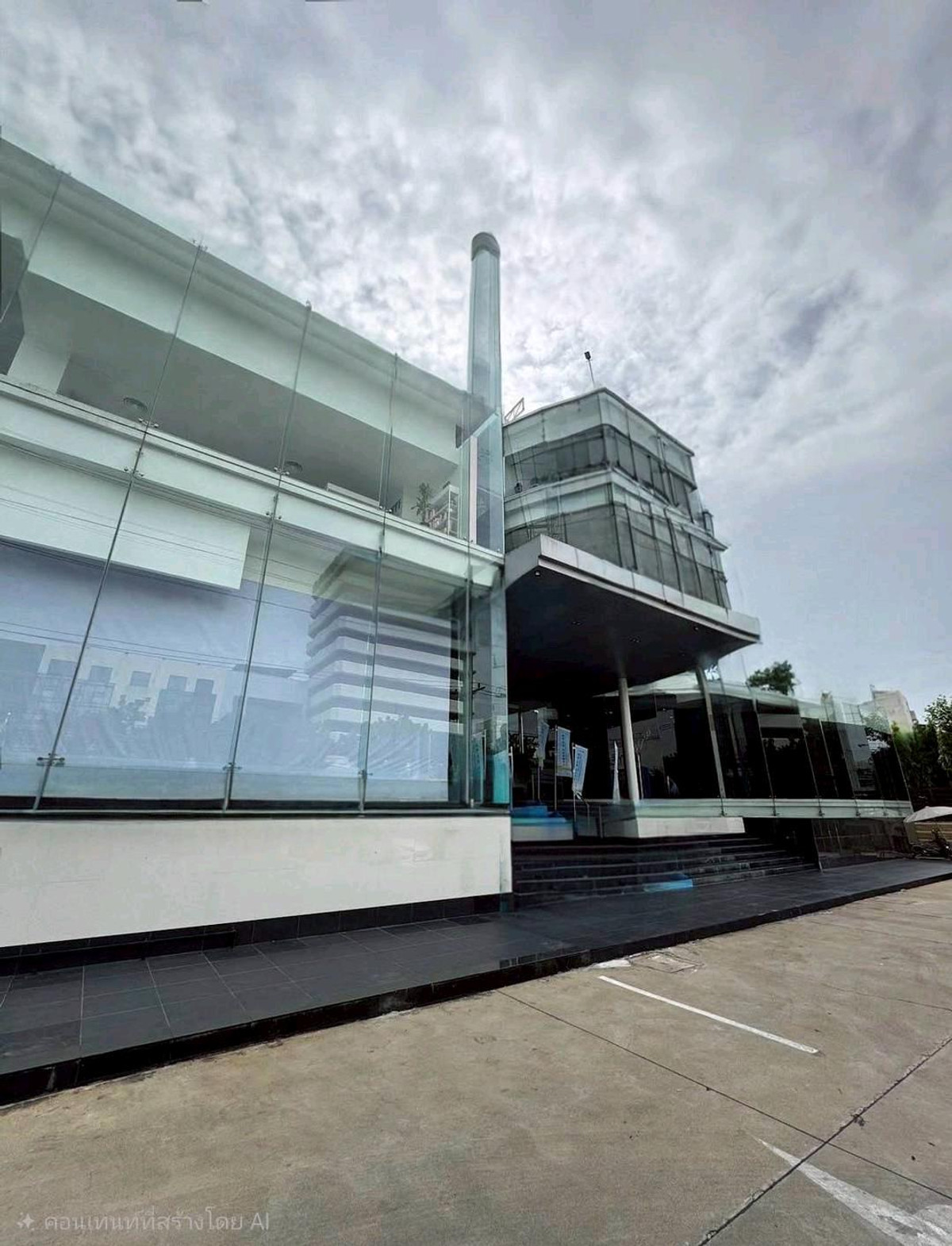 ให้เช่าสำนักงานรัชดา ห้วยขวาง : 🔥🔥🔥ให้เช่าอาคารสำนักงานขนาดใหญ่ 5 ชั้น ติดถนนรัชดาภิเษก🏢🏢🏢