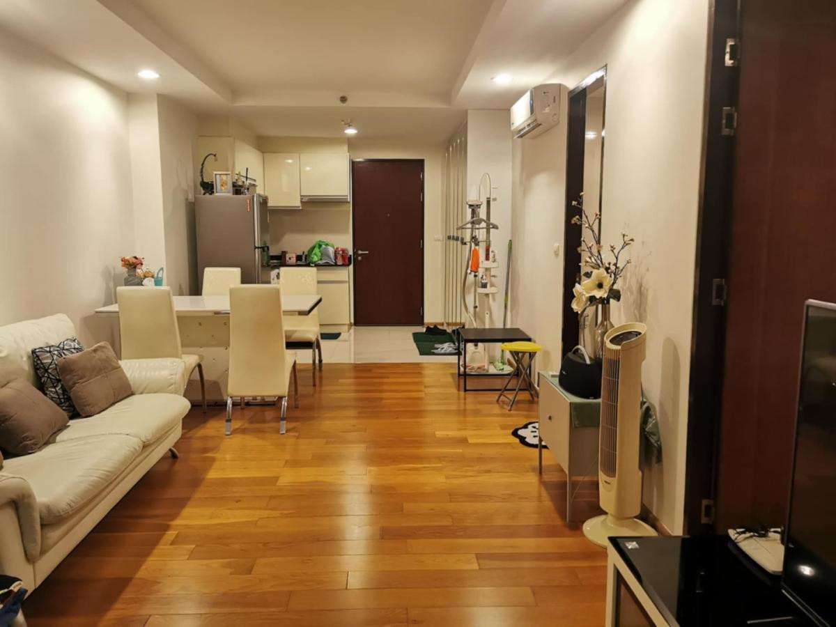 ขายคอนโดลาดพร้าว เซ็นทรัลลาดพร้าว : 💸 โอกาสทอง! 1 ห้องนอนใหญ่ 50 ตร.ม. ทำเลดีใจกลางพหลโยธิน-ลาดพร้าว!  ราคาดีที่สุด! ผ่อนสบายกว่าเช่า! 📞: 065-626-5636 (คุณกี้)