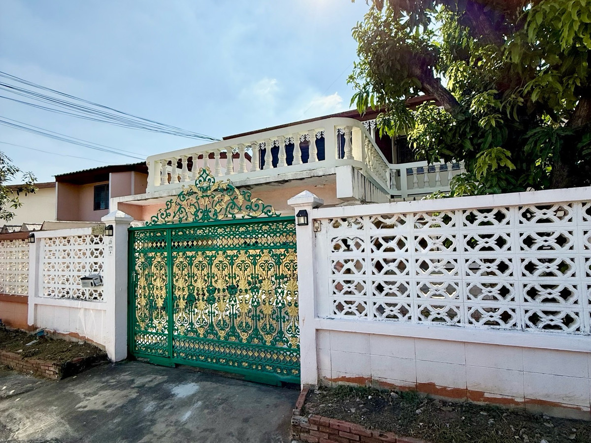 ให้เช่าบ้านมีนบุรี-ร่มเกล้า : บ้านเดี่ยว 2 ชั้น สัมมากร รามคำแหง 110
60 ตรว. | 4 นอน 2 น้ำ