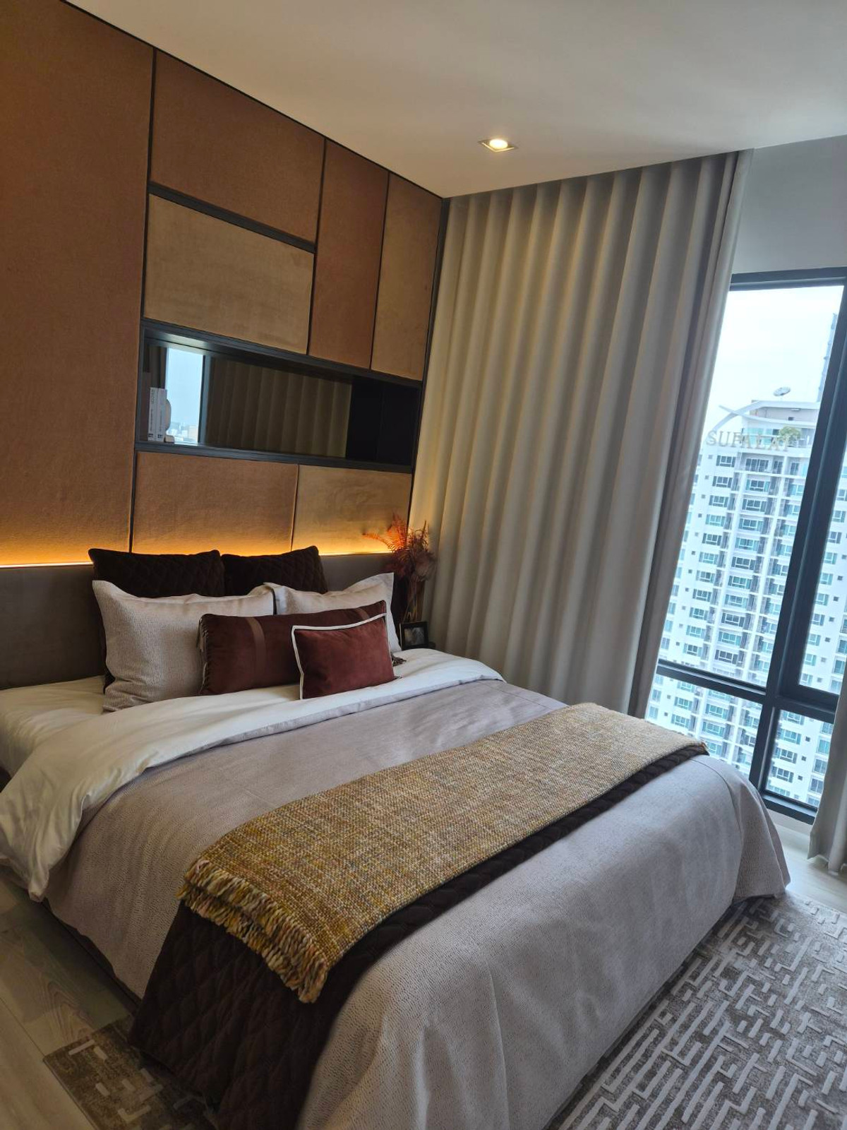 ขายคอนโดราชเทวี พญาไท : ✨ The Room Phayathai ✨