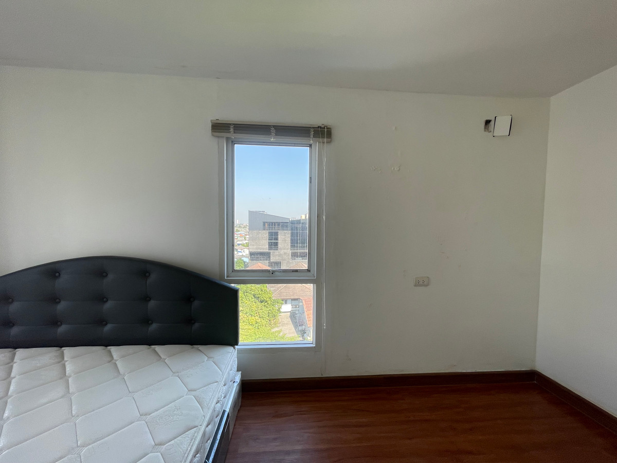 ขายคอนโดรัตนาธิเบศร์ สนามบินน้ำ พระนั่งเกล้า : ขาย วีโอ้ เเคราย  1 ห้องนอน ชั้นสูง ห้องมุม ผ่อนถูกกว่าเช่า  เพียง 1.5 ล้านบาท